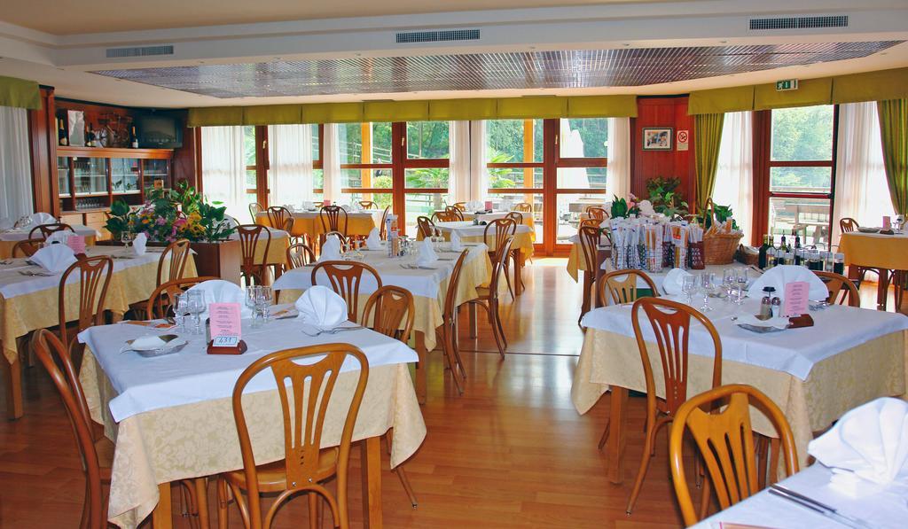 Hotel Residence Campi Tremosine Exterior photo